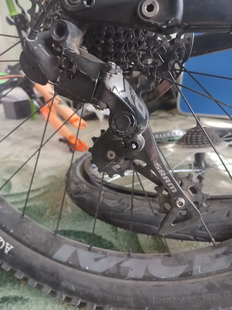 Перемикач + манетка SRAM X0 11 ск + касета SRAM PG 1130 фото 3