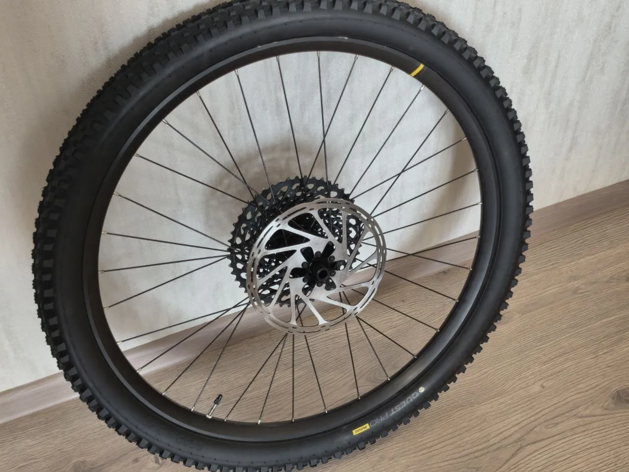 Заднє колесо DT Swiss 370 / Mavic 30 мм фото 2