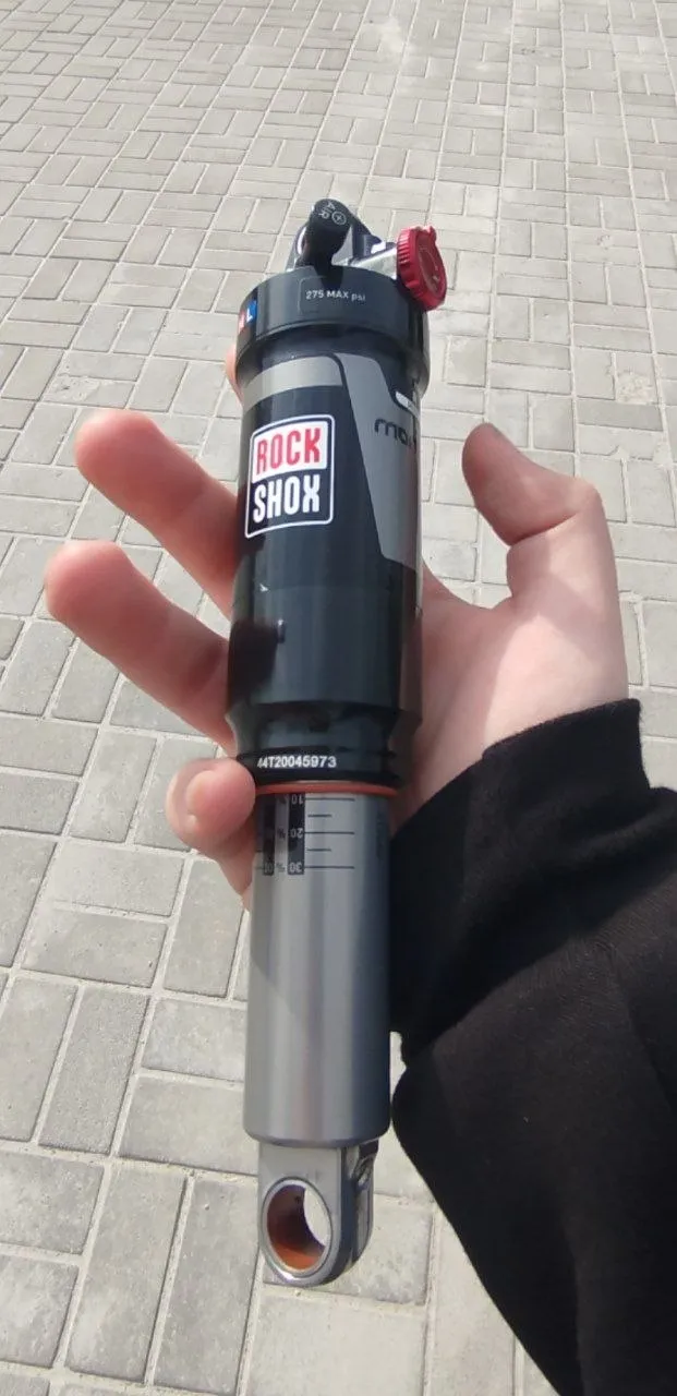 Амортизатор RockShox Monarch R 216x63 фото 1