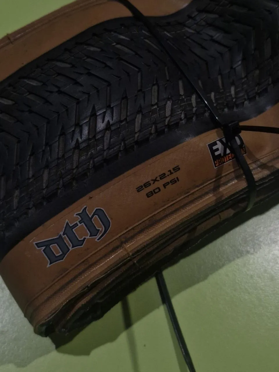 Покришка Maxxis DTH 26x2.15 Folding EXO Tanwall фото 1