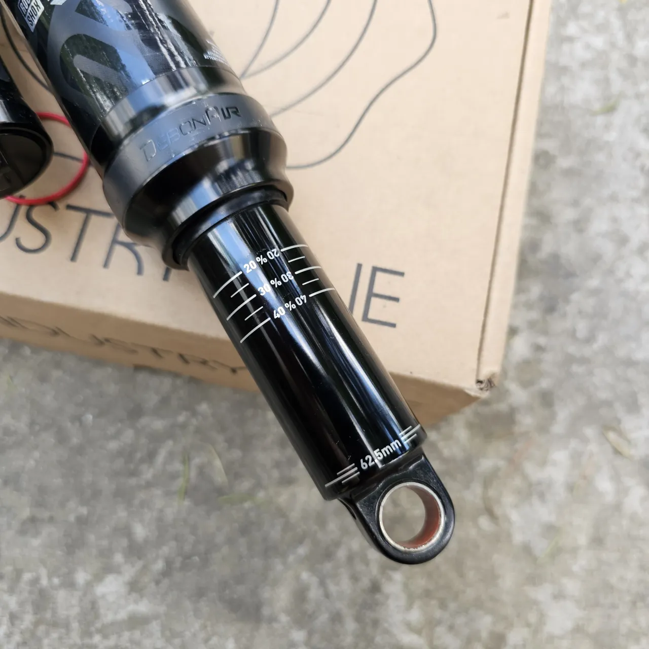 Rock Shox Super Deluxe Ultimate 205×62.5 trunnion амортизатор фото 5