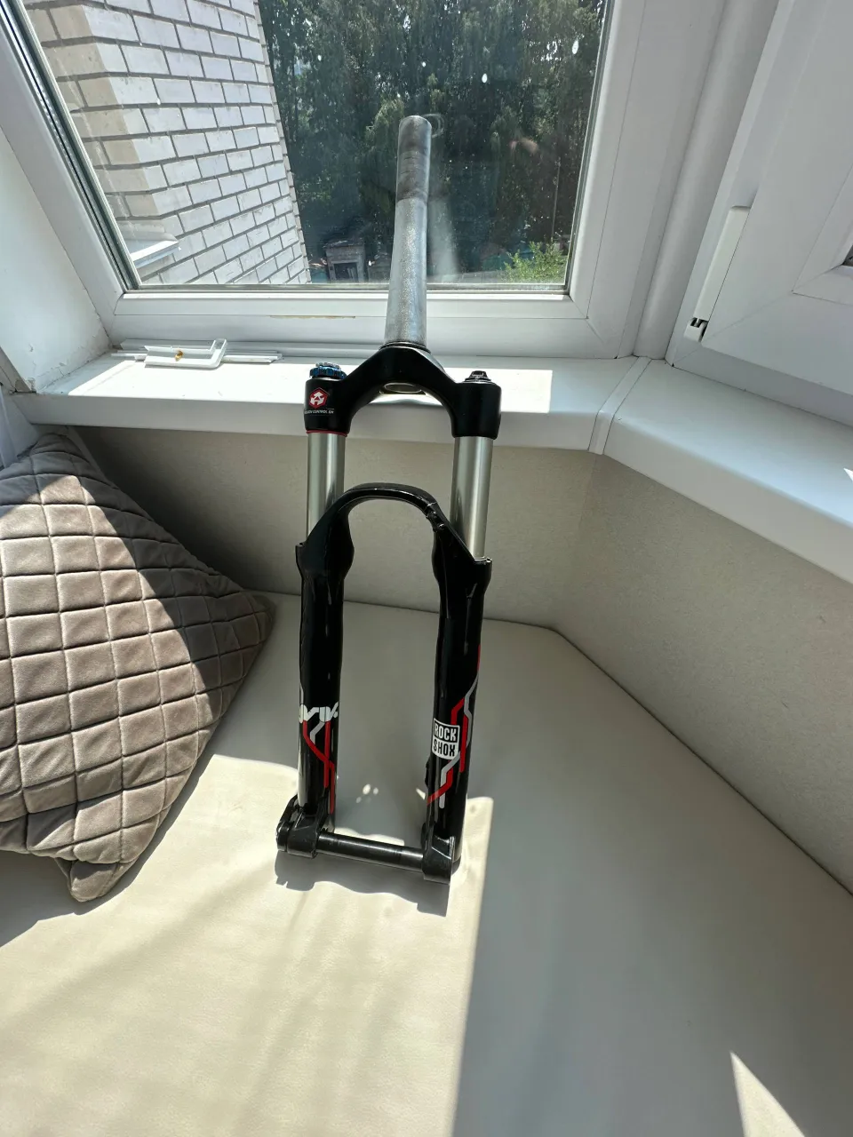 Rock Shox Lyrik RC2DH 26 вилка фото 1