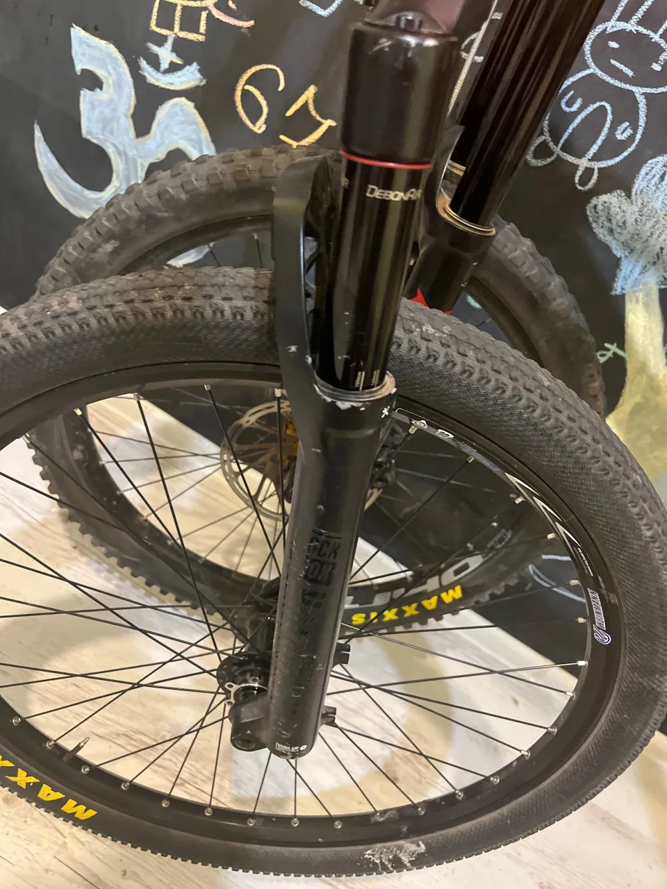 Rock Shox Revelation передня вилка фото 6