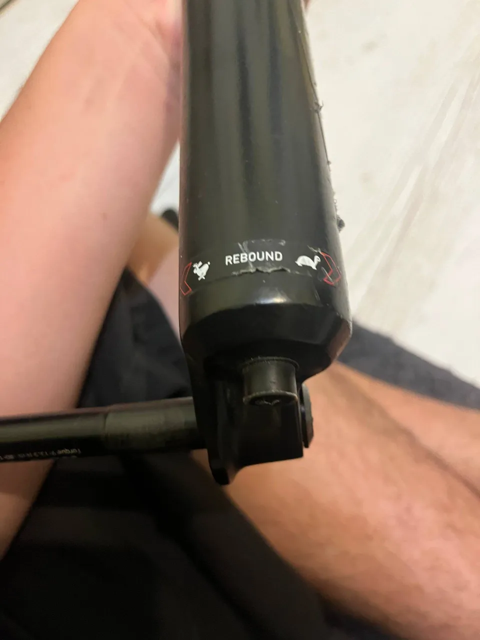 Rock Shox Revelation передня вилка фото 2