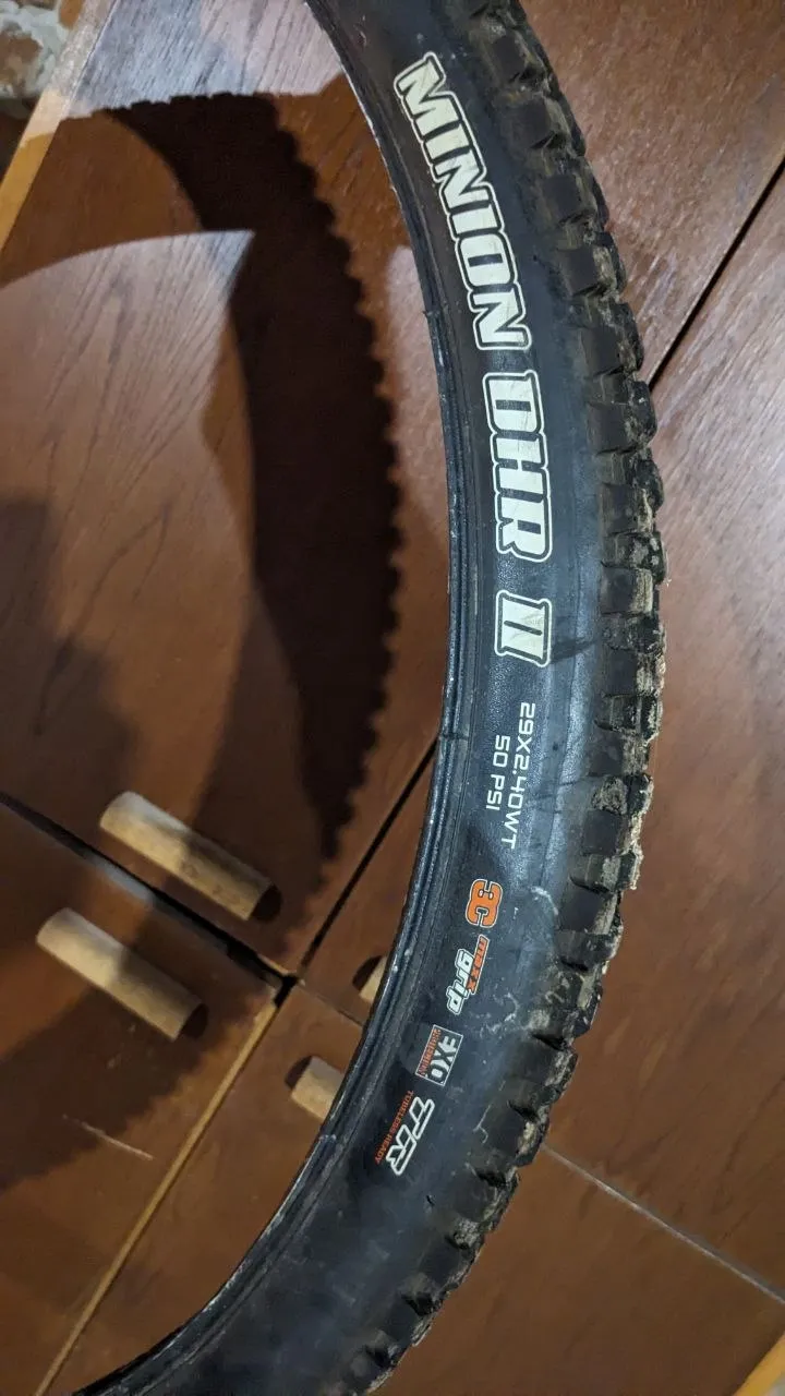 Покришки Maxxis 29" Recon + Dissector + High Roller + Assegai + Minion DHR фото 9