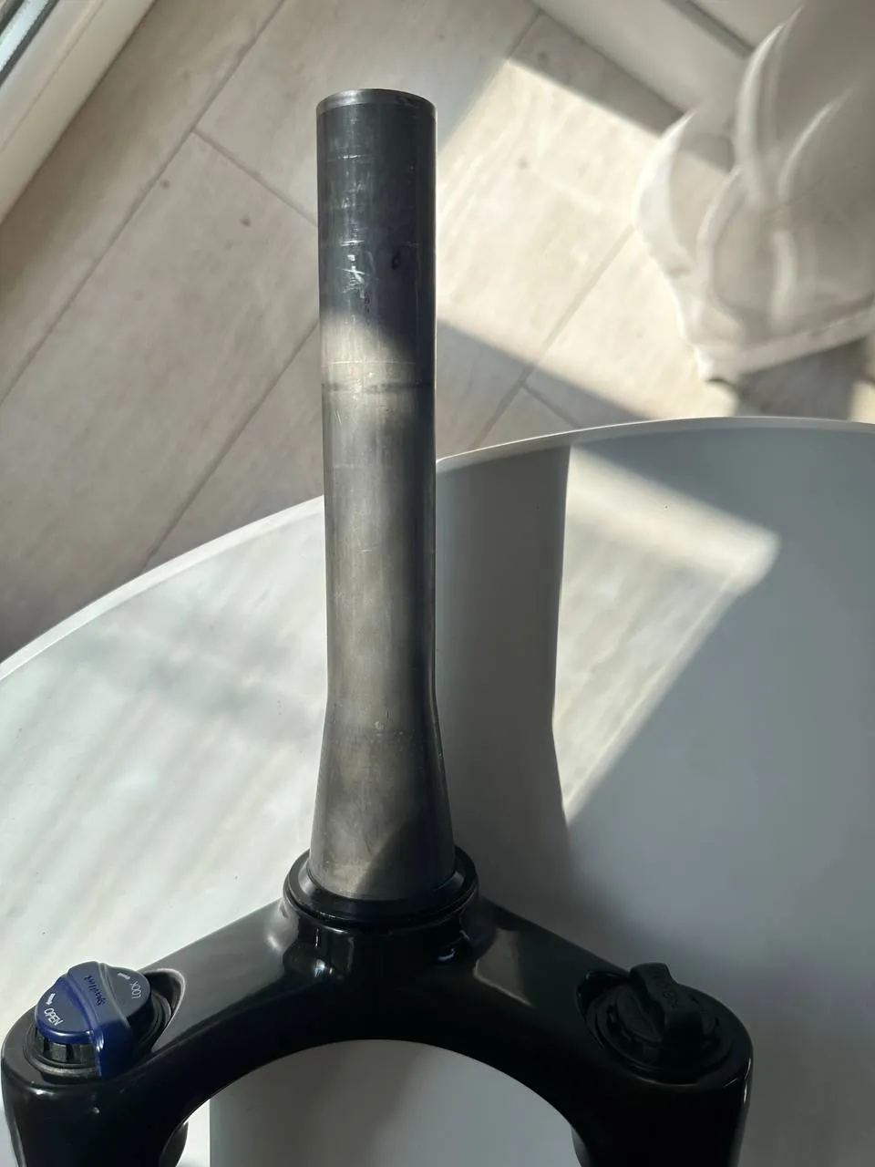 Вилка SR SUNTOUR XCM34 Boost LOR-DS 29" фото 5