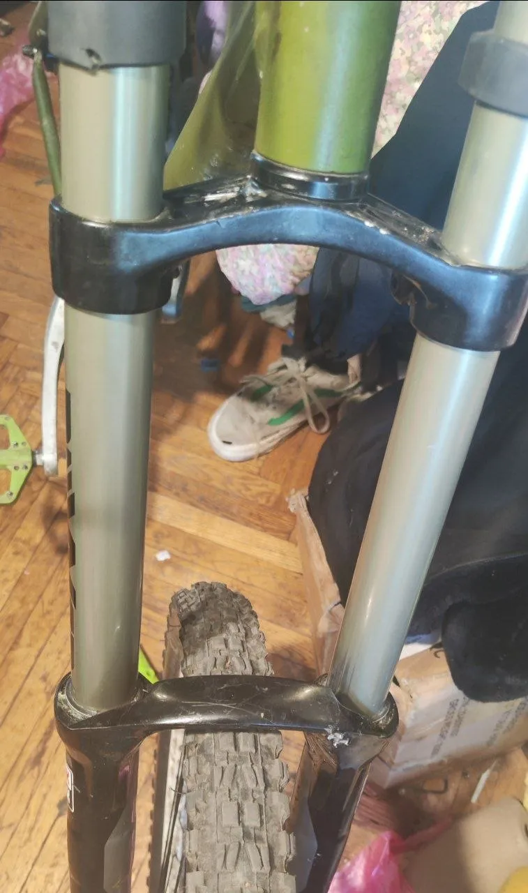 RockShox боксер 200mm фото 2