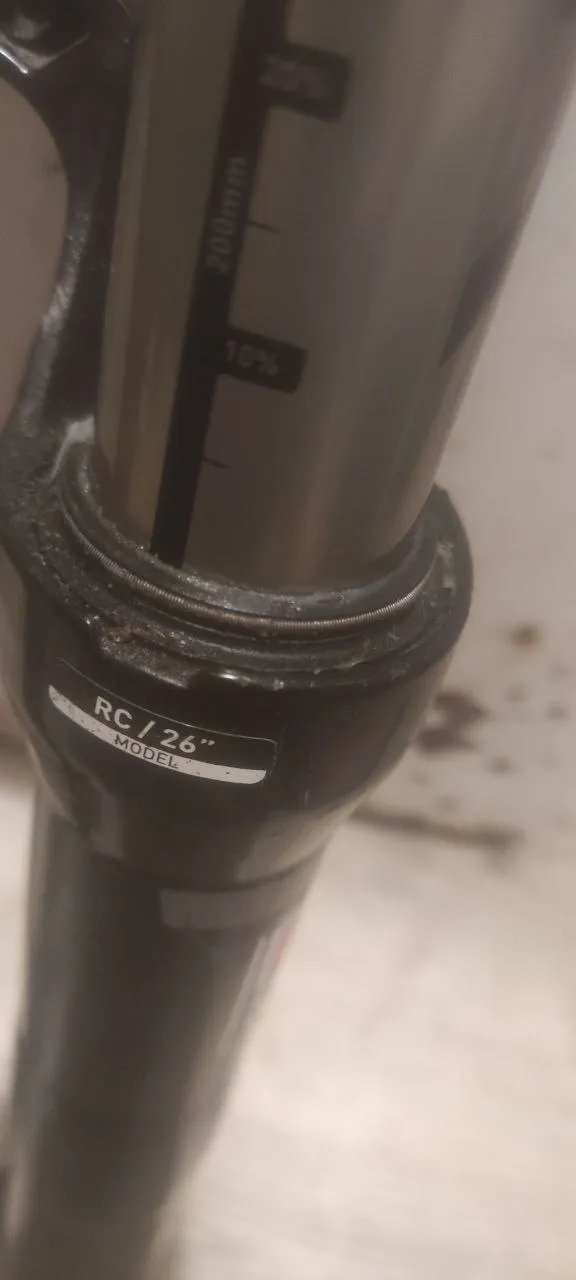 RockShox боксер 200mm фото 4