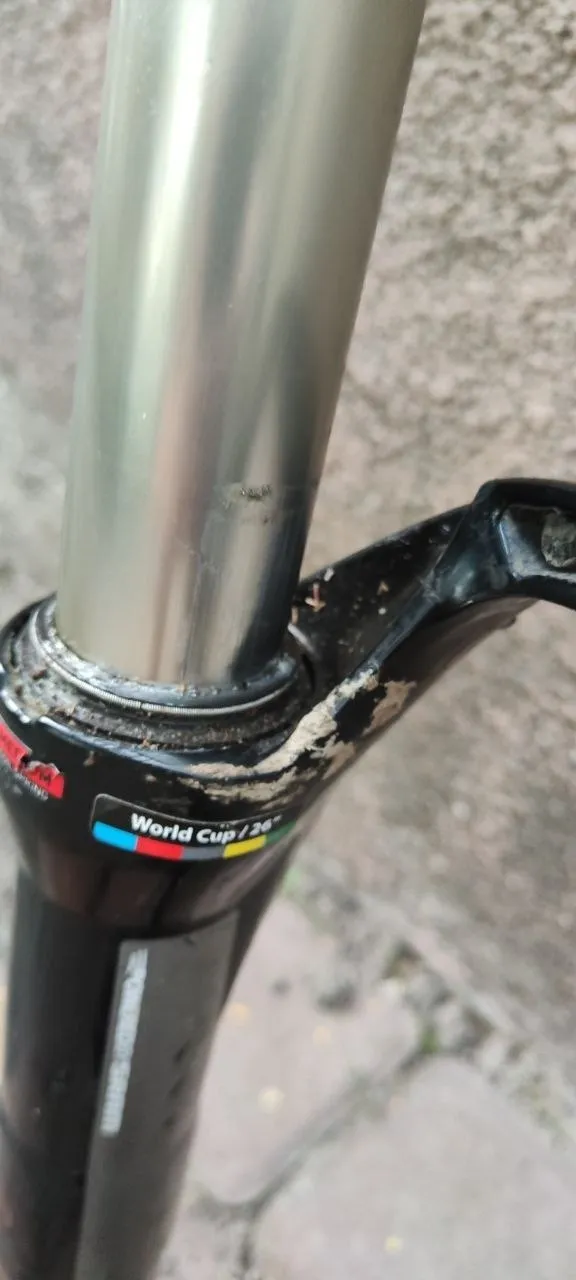 RockShox Boxxer 200mm фото 1