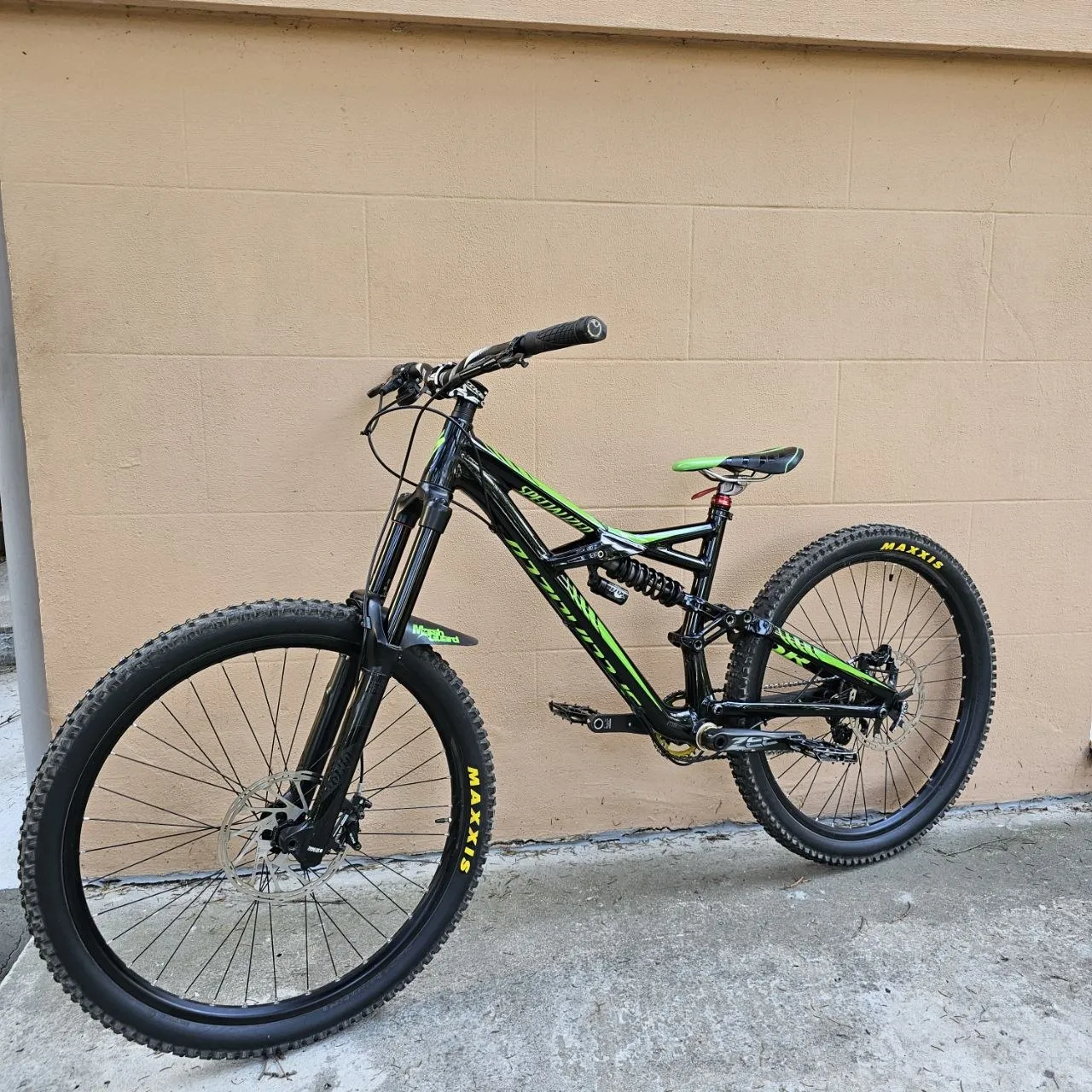 Велосипед Specialized Enduro EVO 650b М фото 2