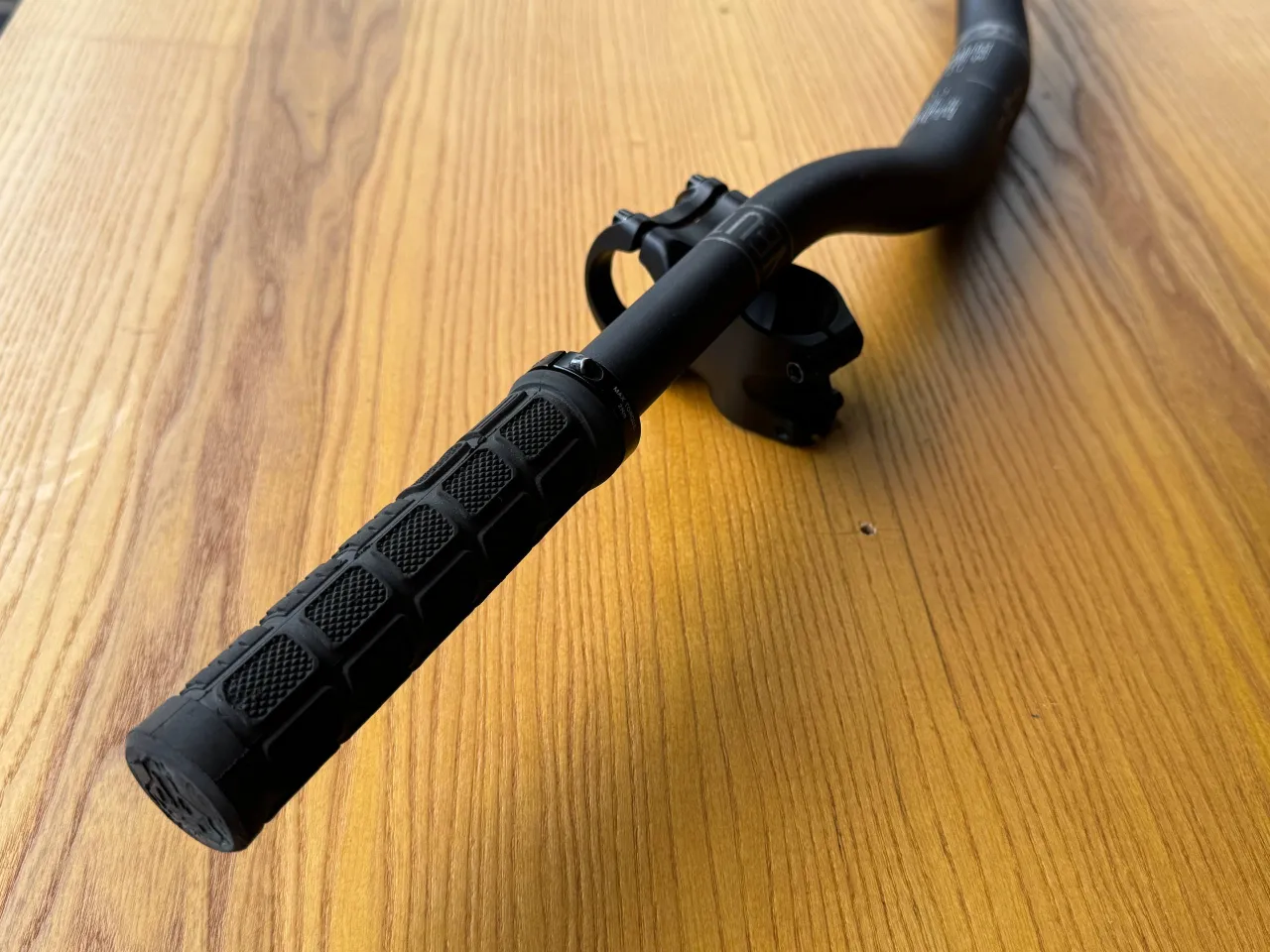Кермо Nukeproof 760mm + винос + гріпси WTB фото 2