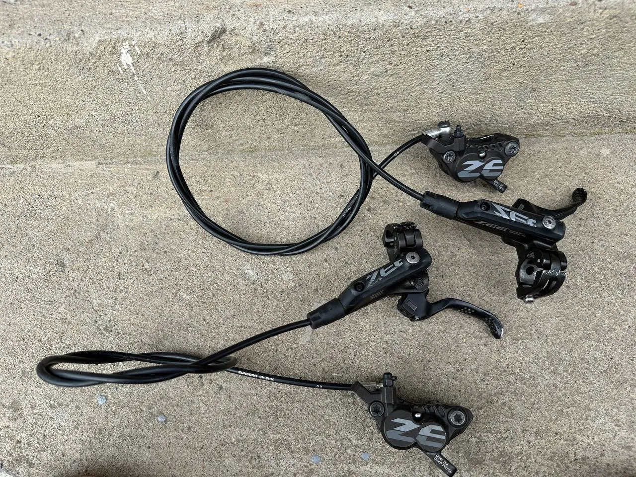 Гальма Shimano Zee 4-поршня фото 1