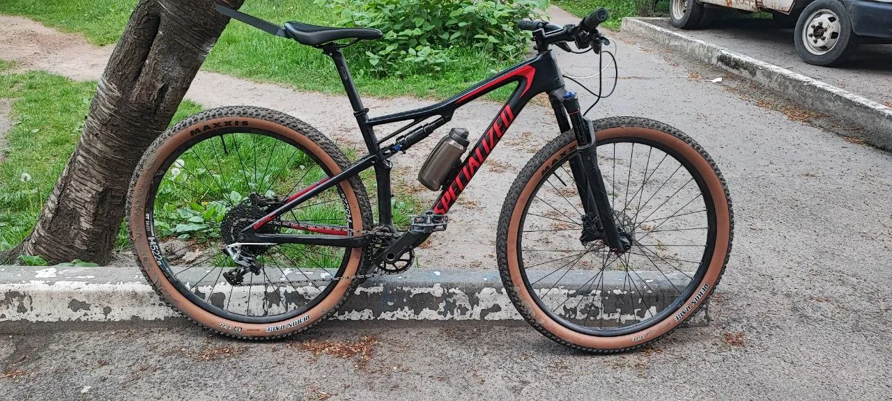 Рама Specialized Epic 2018 M карбон + 2 амортизатори фото 3