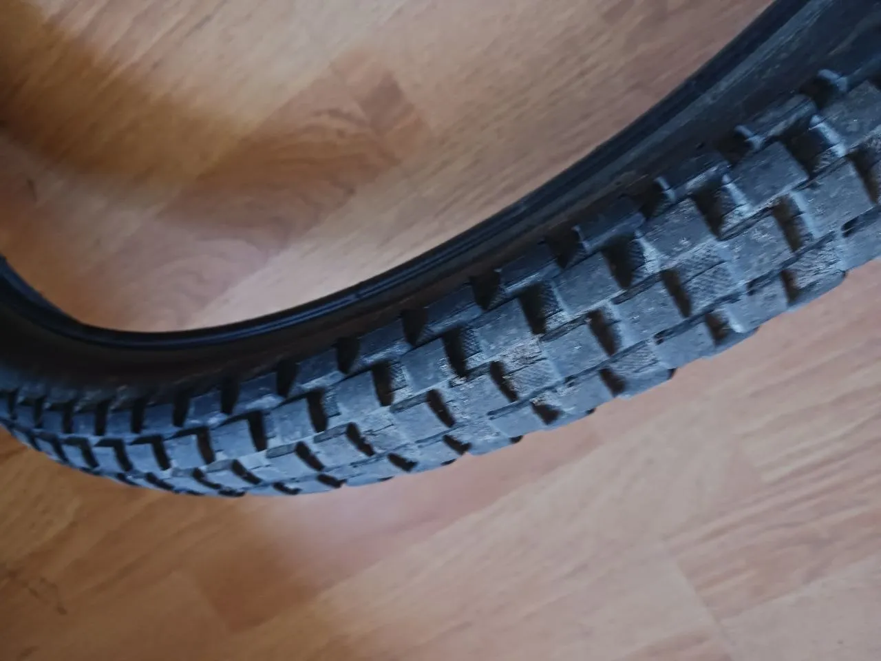 Покришки Maxxis Minion DHF + Maxxis Holy Roller 26 фото 5