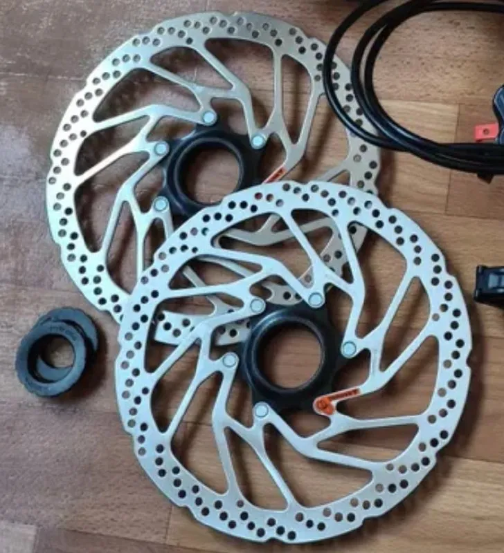 Ротори Shimano RT30 203mm Centerlock пара фото 1