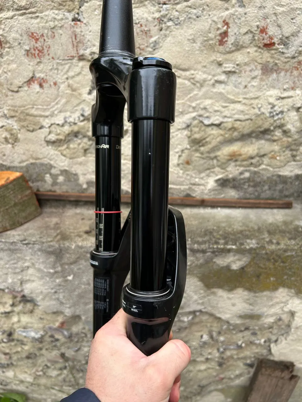 Вилка RockShox Revelation RC Boost 29 150 мм фото 6