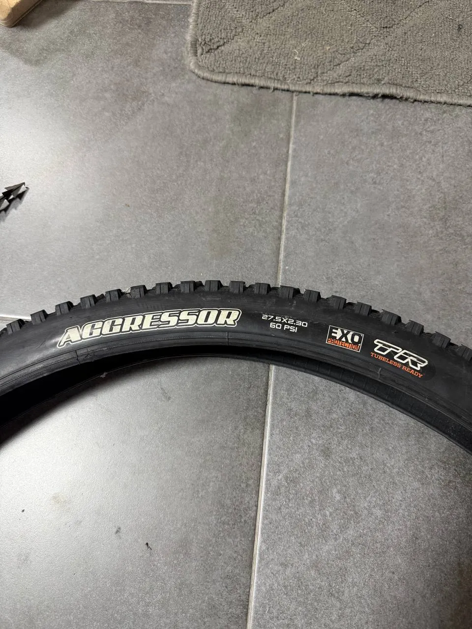Покришка Maxxis Aggressor 27.5 2.30 фото 2