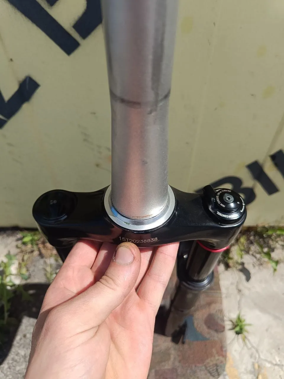 Rock Shox Reba Gold RL вилка 29 110-15 фото 1