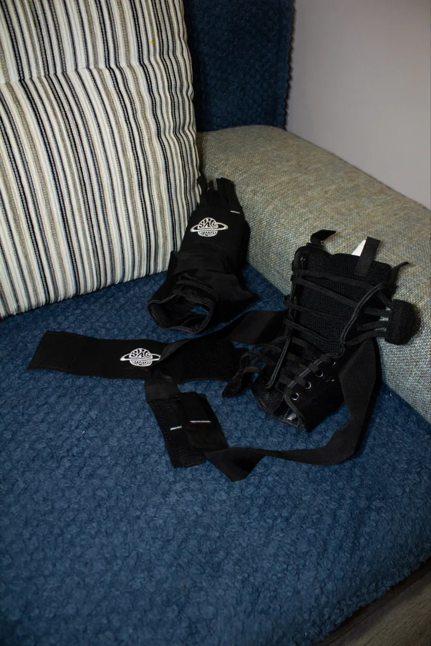 Space Brace 2.0 фіксатори гомілкостопів L фото 1