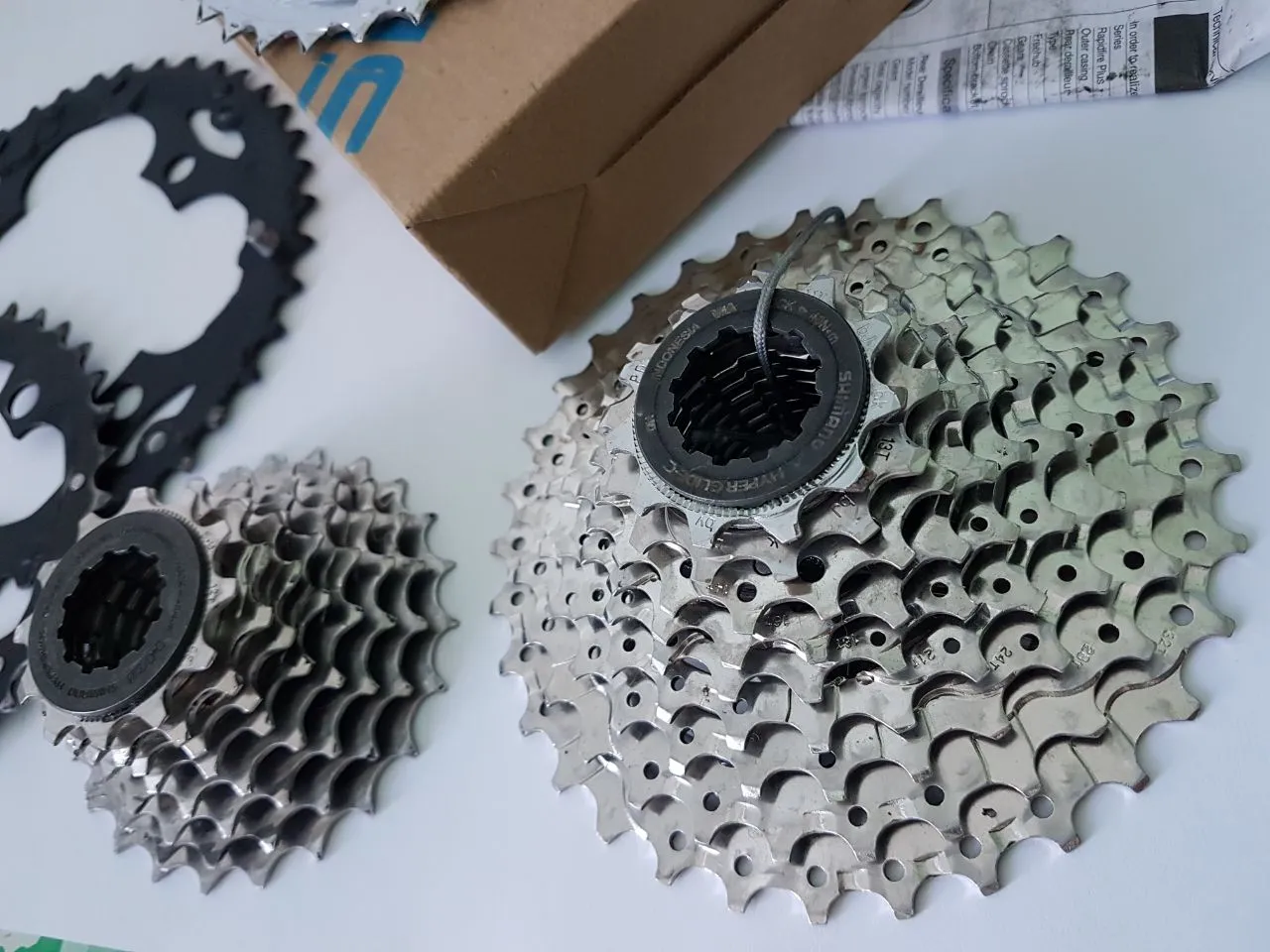 Зірки Shimano Alivio + касети Shimano + пітухи фото 3