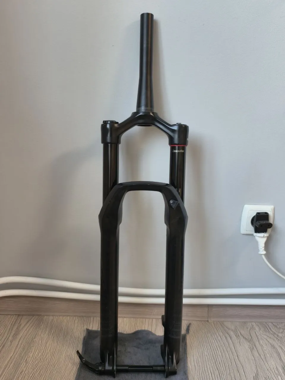 Вилка RockShox Revelation 150 мм фото 1