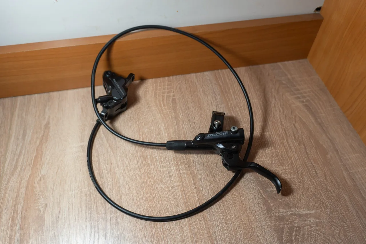 Передня гальмо Shimano Deore M6120 фото 1