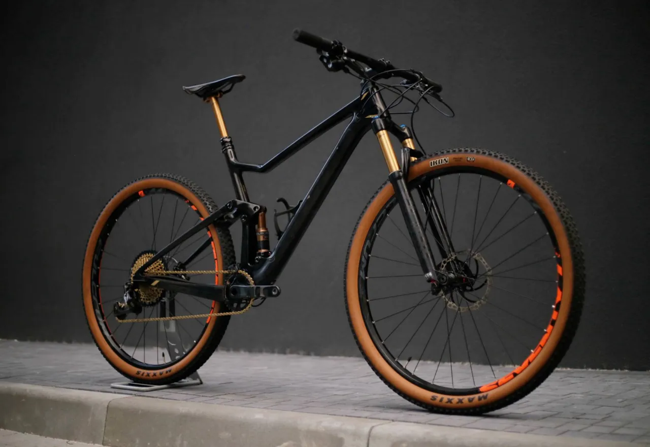 29" Scott Spark Ultimate 900 велосипед карбоновий двопідвісний фото 1