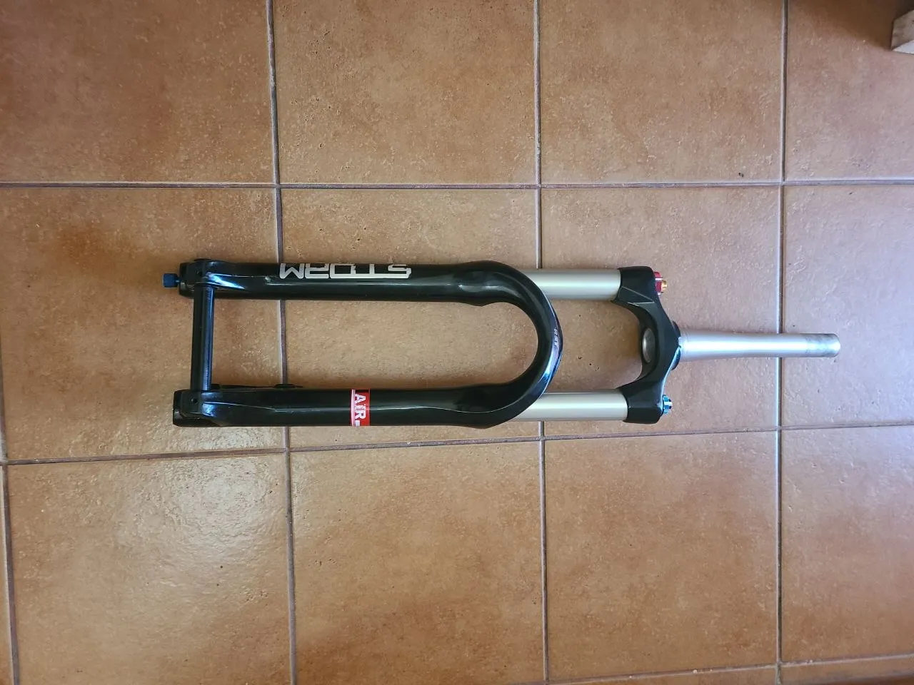 Вилка RST Storm 140mm фото 1