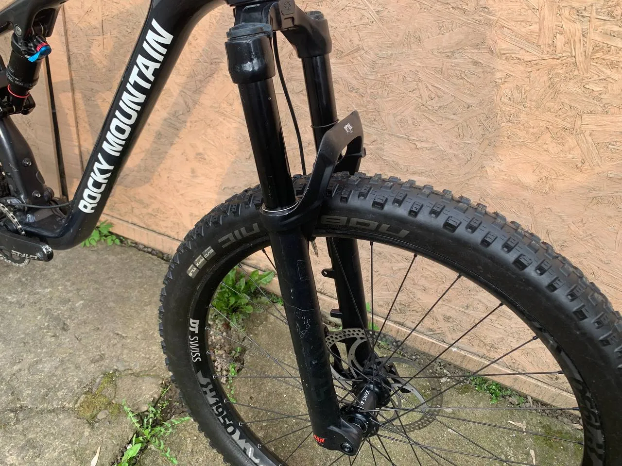 Rocky Mountain Element Carbon 70 L 2018 фото 6
