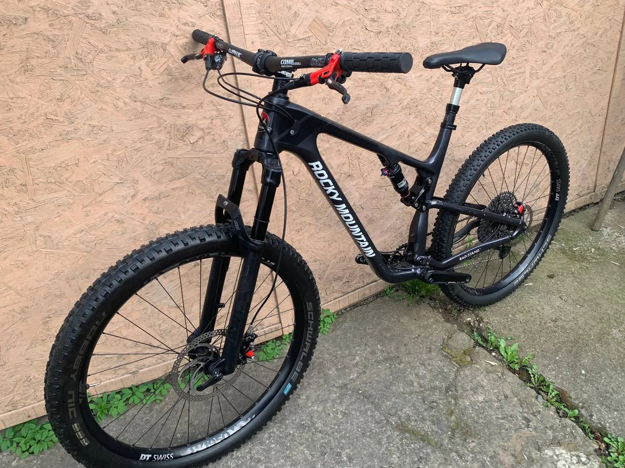 Rocky Mountain Element Carbon 70 L 2018 фото 9