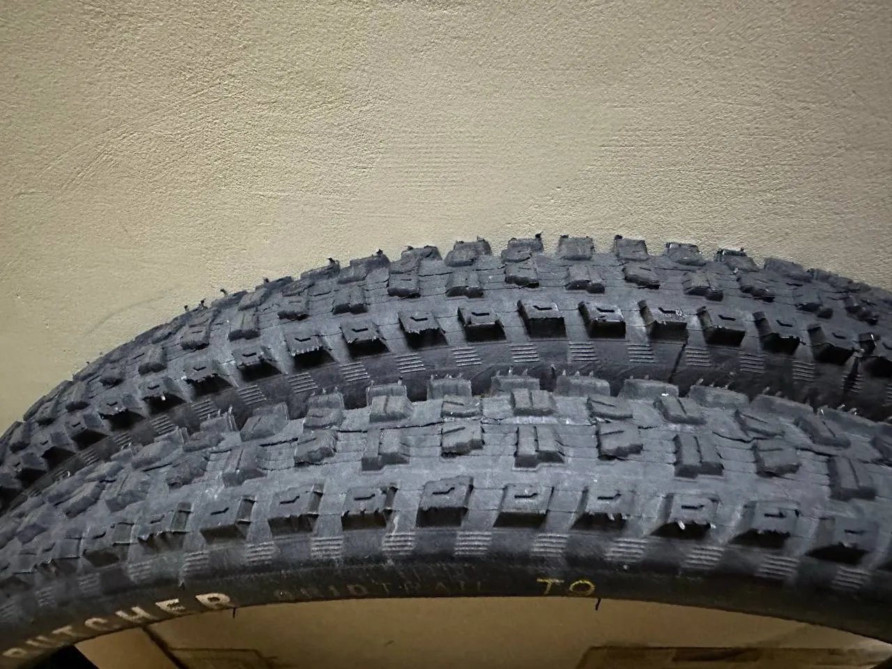 Specialized Butcher GridTrail покришки 29x2.3 фото 1