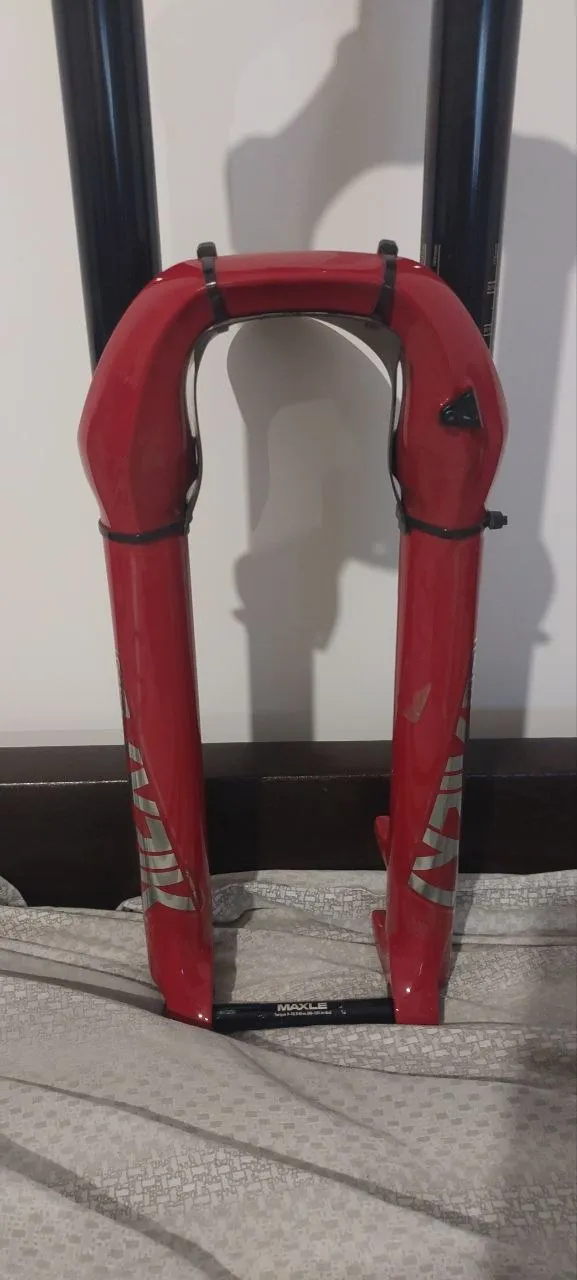 Rock Shox Lyrik Select RC 29 180mm фото 4