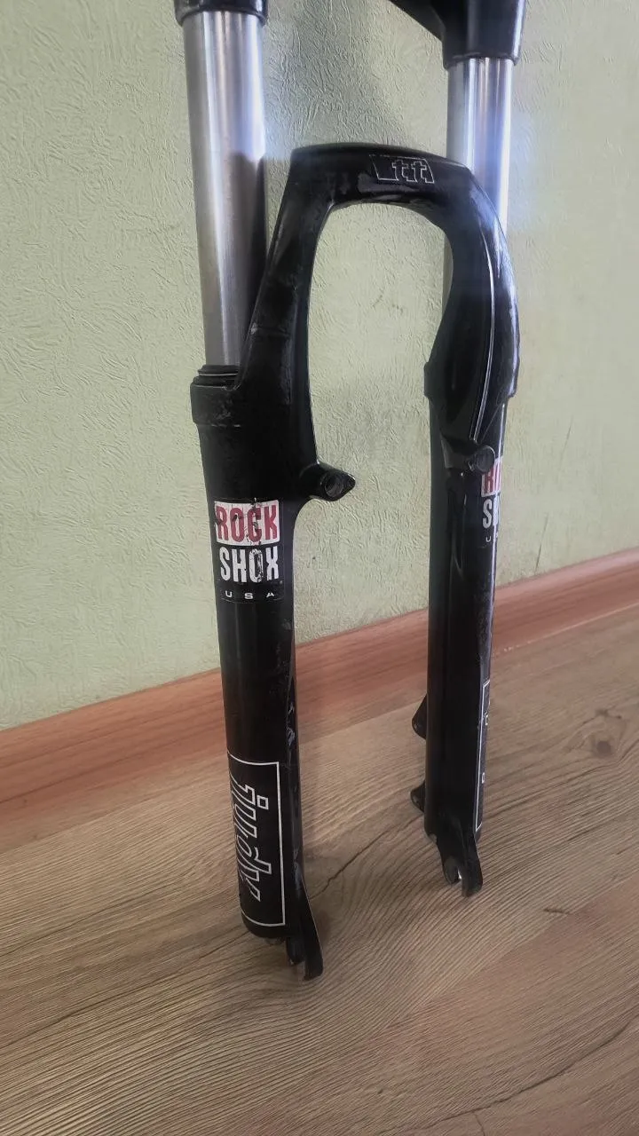 Rock Shox Judy TT вилка передня 26" фото 2