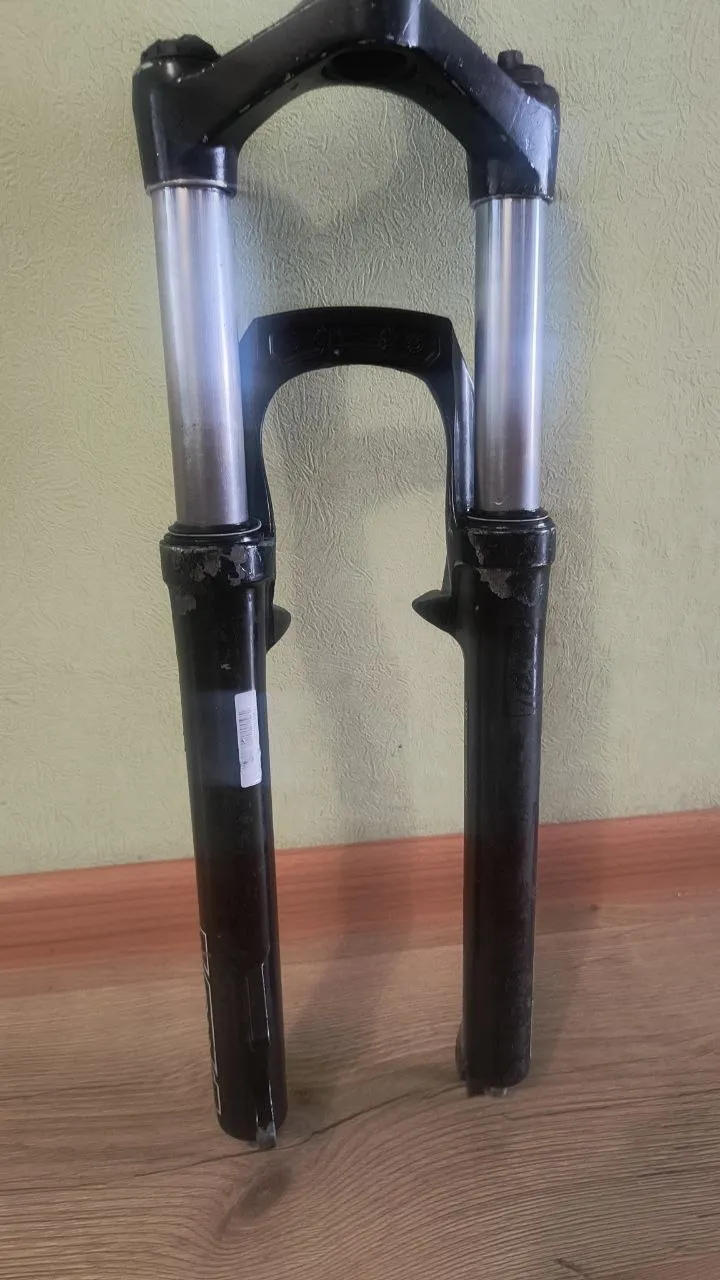 Rock Shox Judy TT вилка передня 26" фото 6
