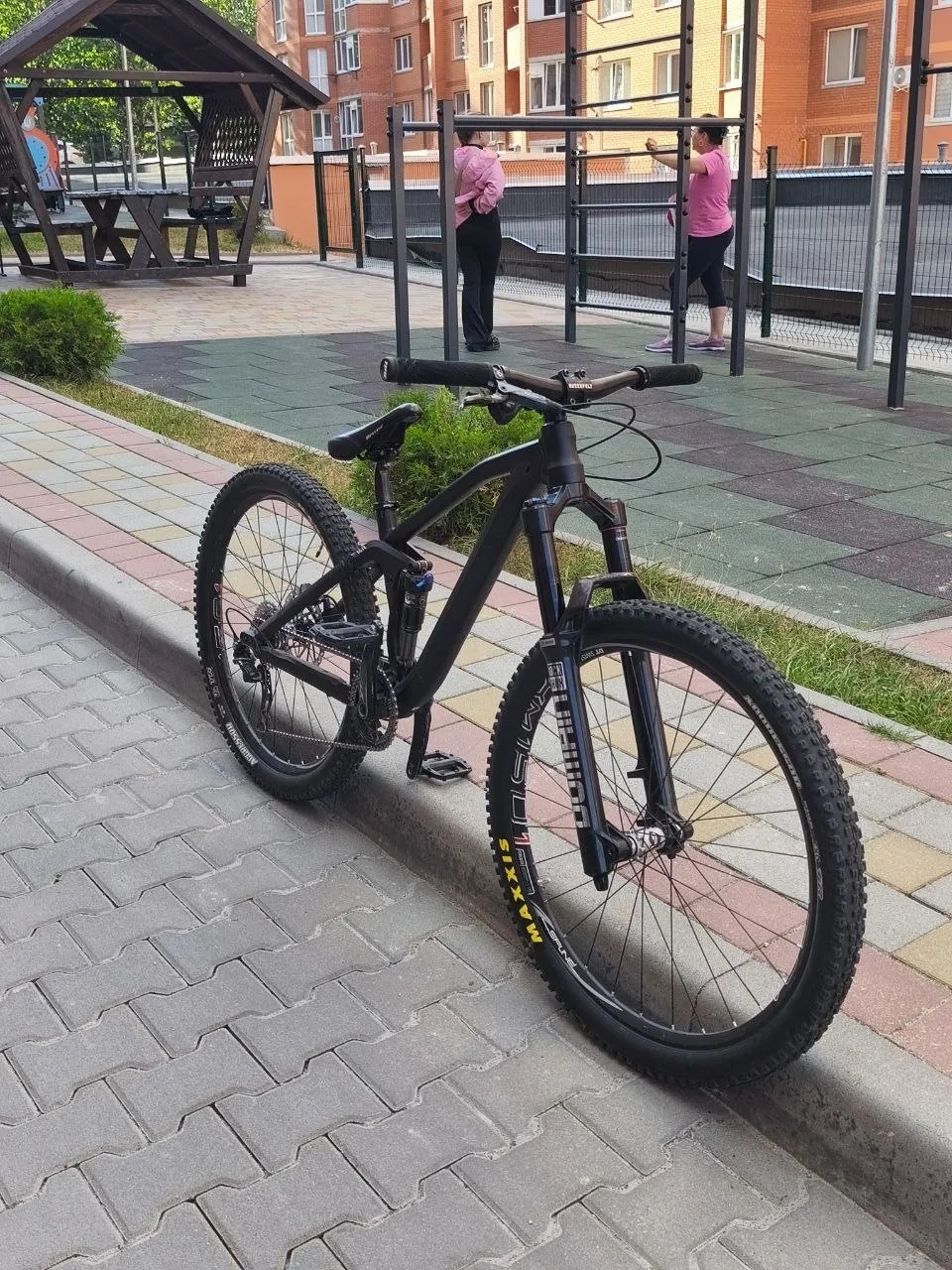 Canyon Spectral AL 140 27.5 рама + вилка + амортизатор + гальма + колеса + трансмісія фото 1