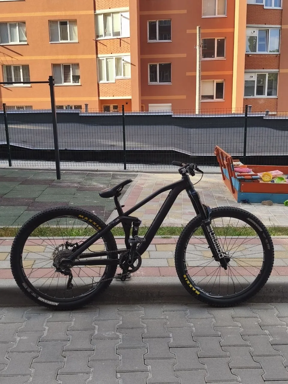 Canyon Spectral AL 140 27.5 рама + вилка + амортизатор + гальма + колеса + трансмісія фото 3