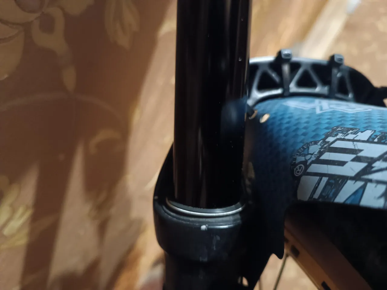 Вилка Rock Shox Lyrik RC Charger 2 фото 2
