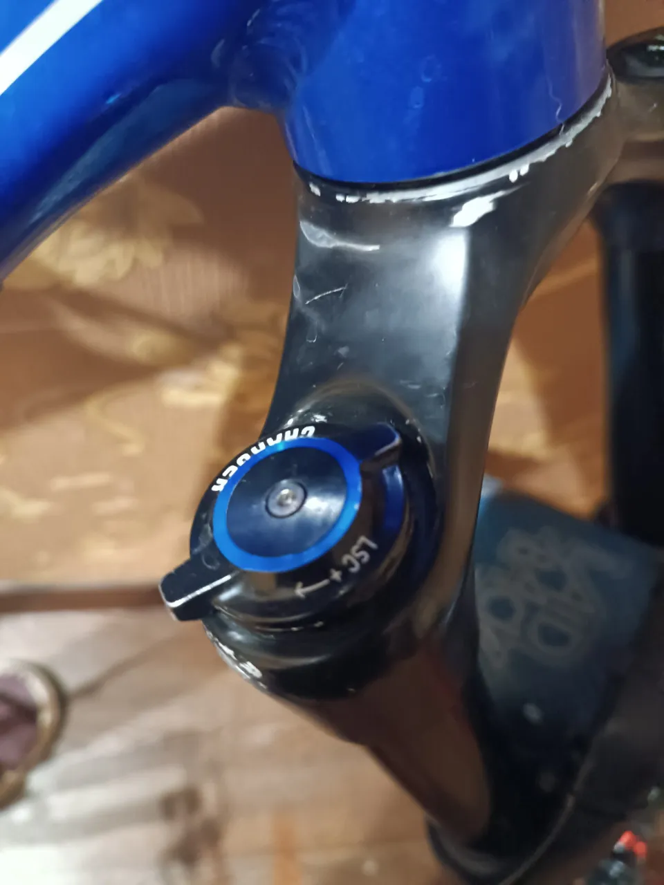 Вилка Rock Shox Lyrik RC Charger 2 фото 5