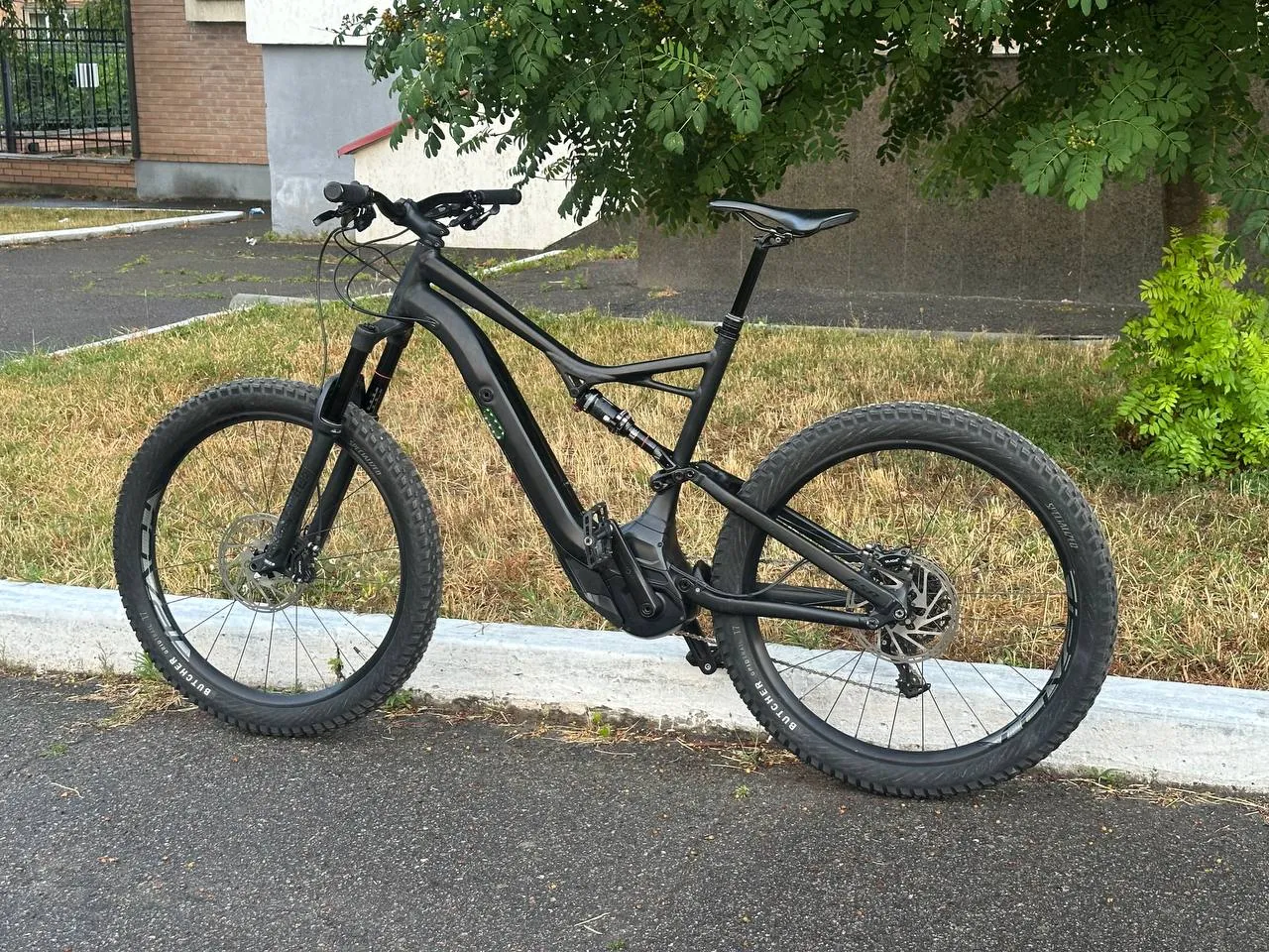 Електровелосипед Specialized Turbo Levo фото 5