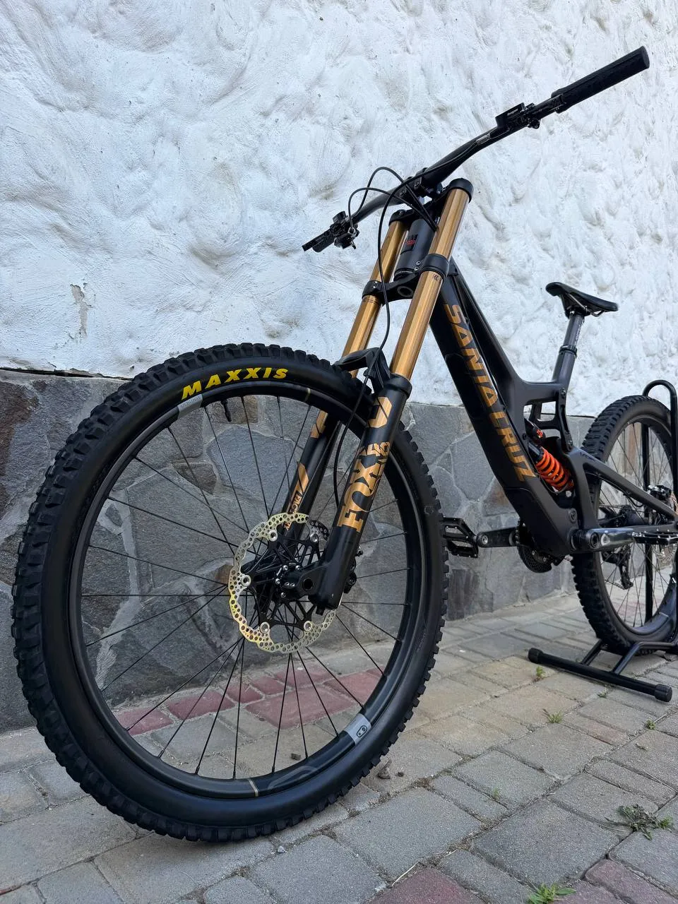 Велосипед Santa Cruz V10 CC 2022 + Fox компоненти фото 5