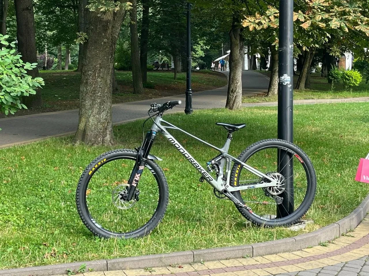 Mondraker Raze рама 29 L 130мм хода 2023 фото 3