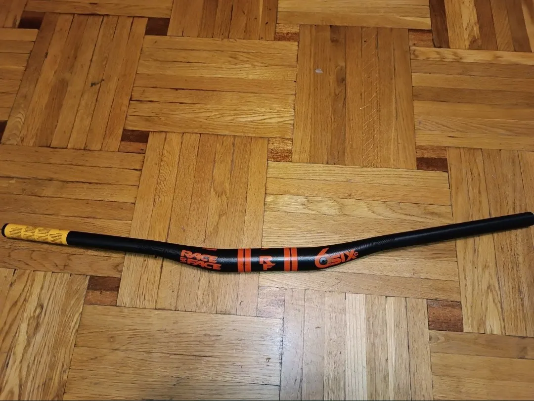 Руль карбоновий Race Face SIXC 820/35 фото 2