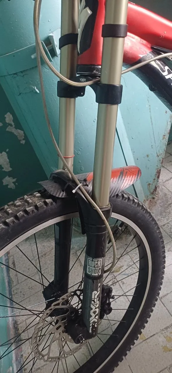 Rockshox Boxxer 2009 coil вилка фото 4