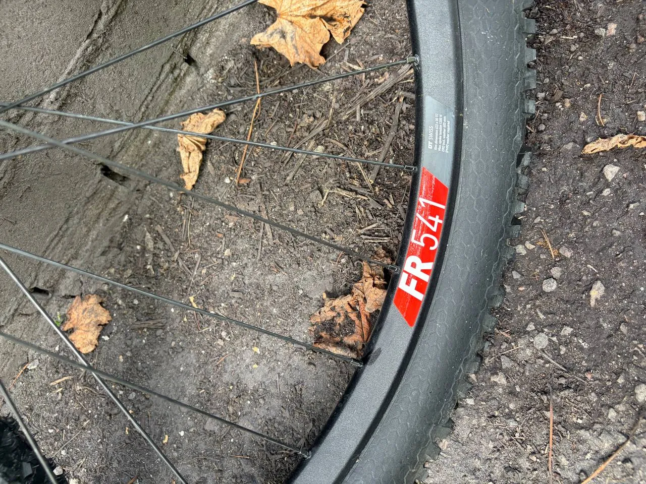 Enduro Gravity вилсет DT Swiss + Bontrager колеса 29" фото 2