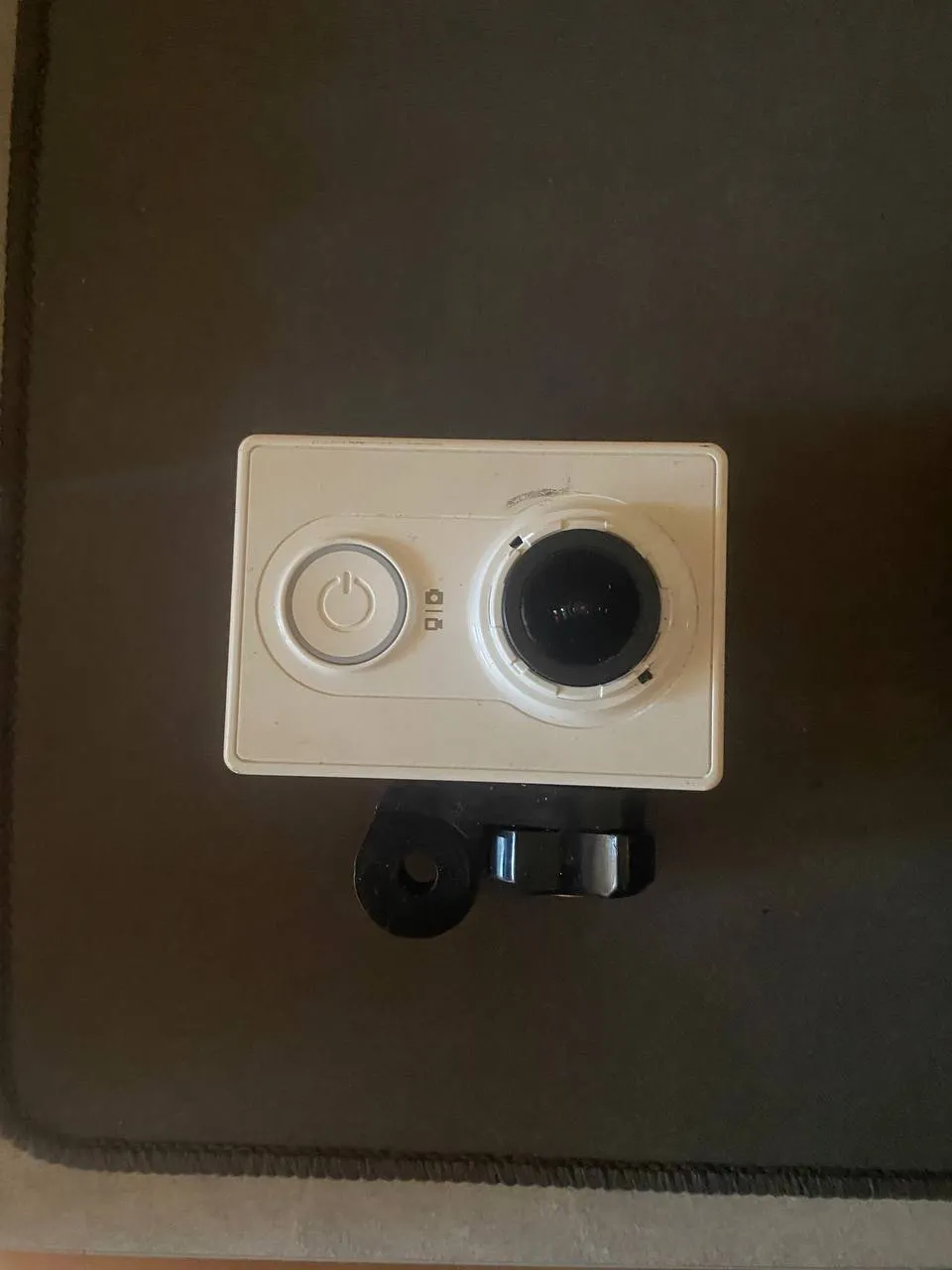 Xiaomi YI action camera з кріпленням на голову фото 1