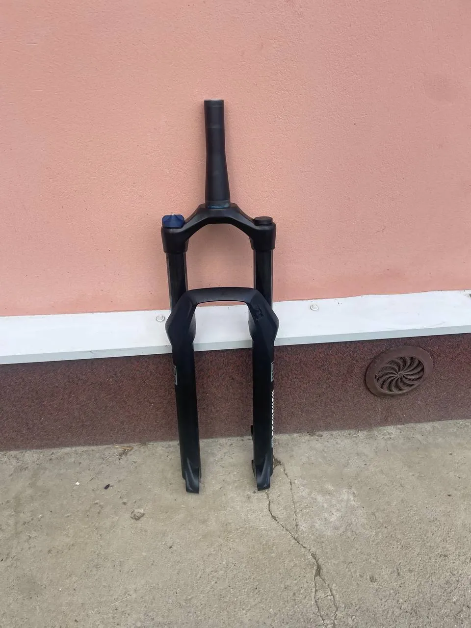 RockShox Recon Silver RL Solo Air 120 мм вилка фото 1