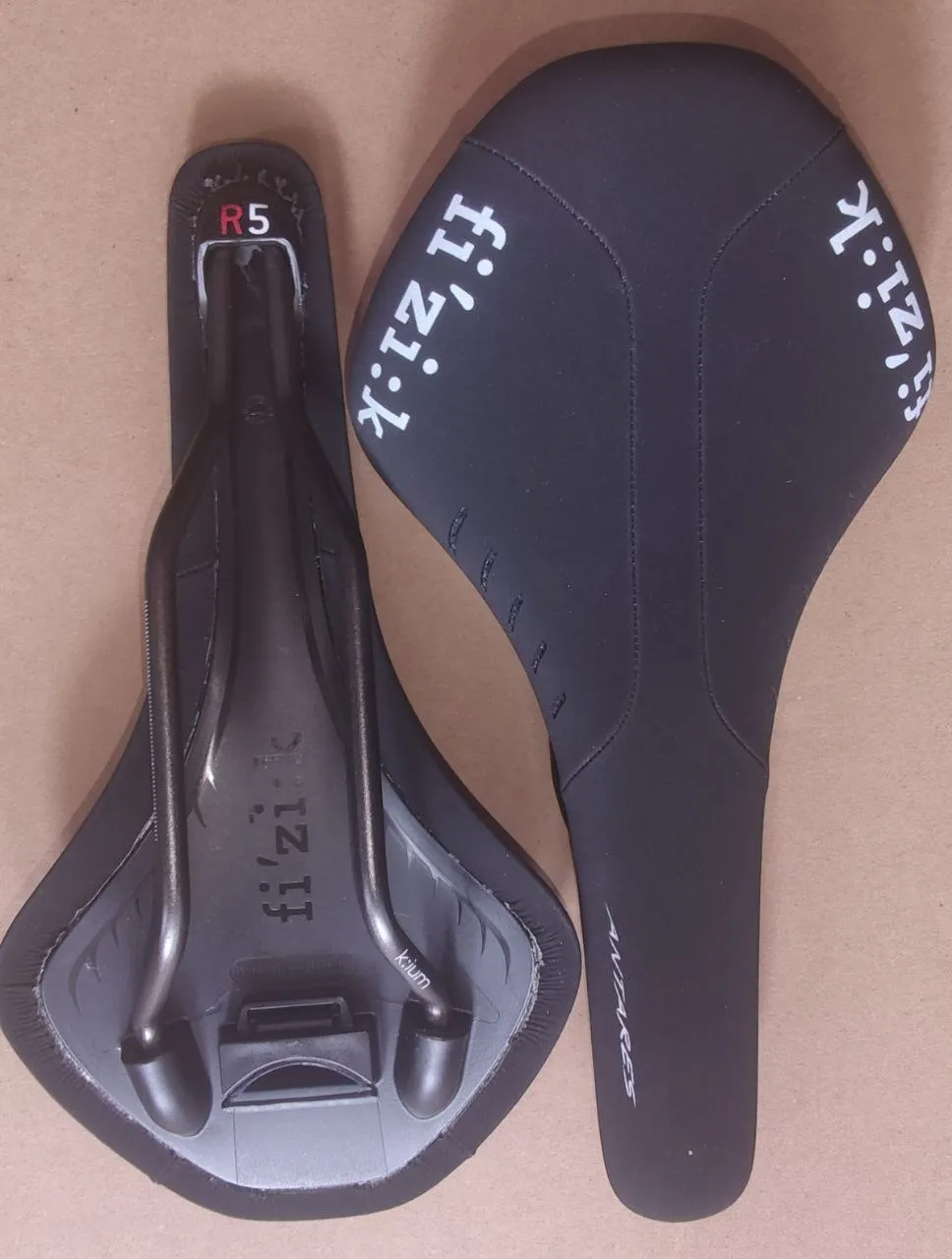 Сідло Fizik Antares R5 K:ium Rail фото 2