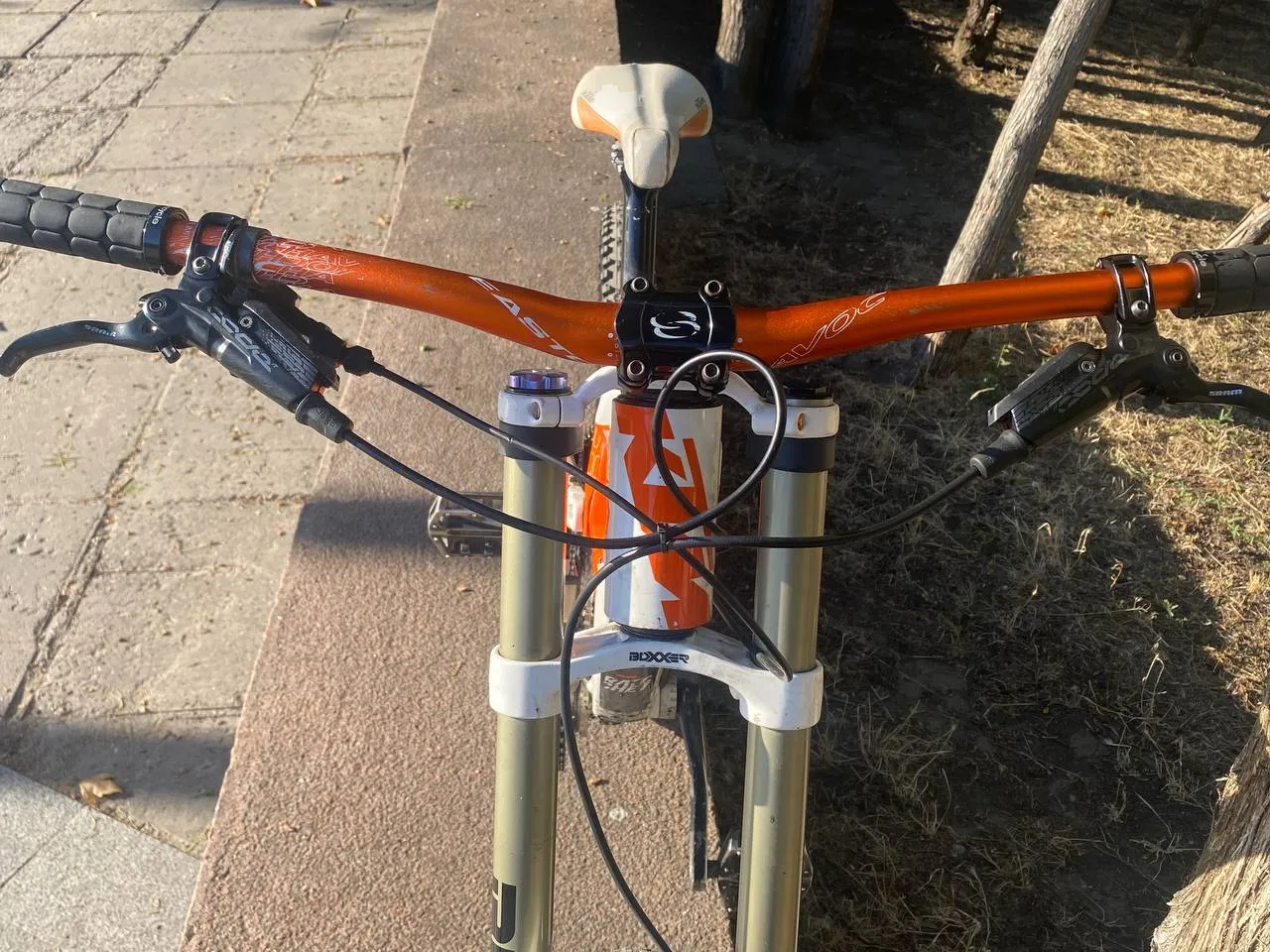 KTM Ratchet алюмінієва рама + RockShox BoXXer + Fox Van RC фото 4