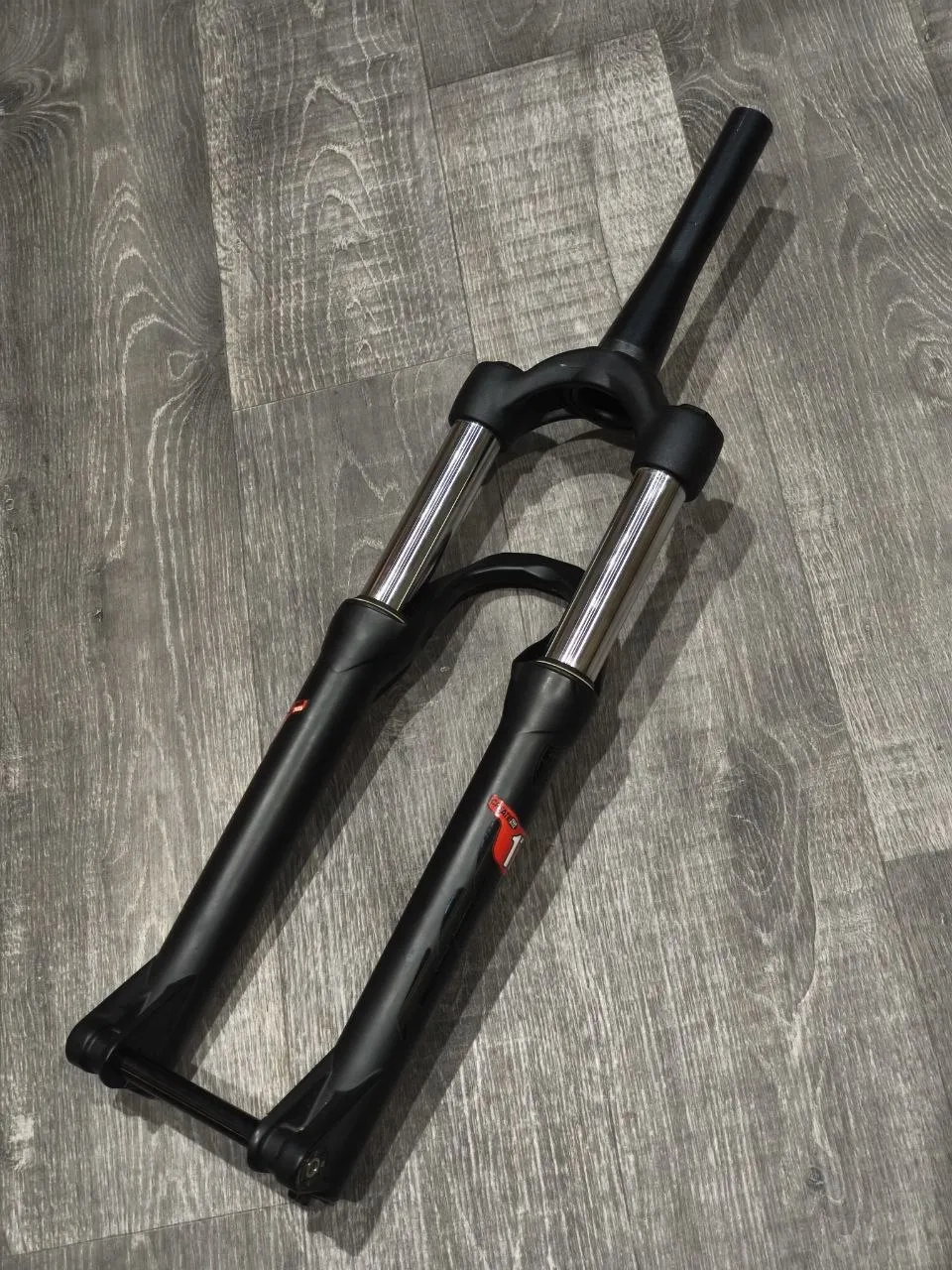 Вилка Manitou Circus Comp 26 100mm фото 1