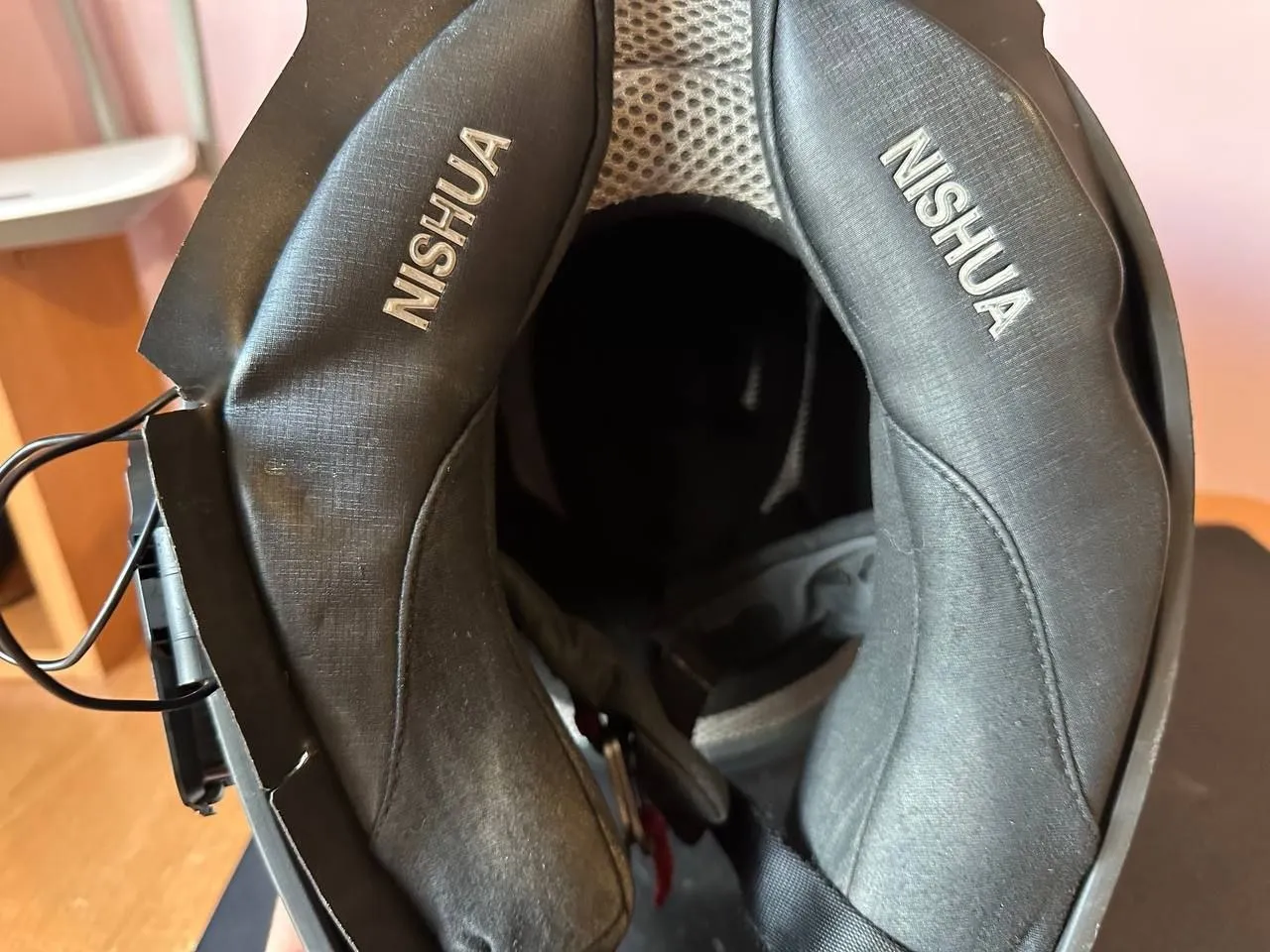 Шолом NISHUA Enduro Carbon + акустика JBL фото 3